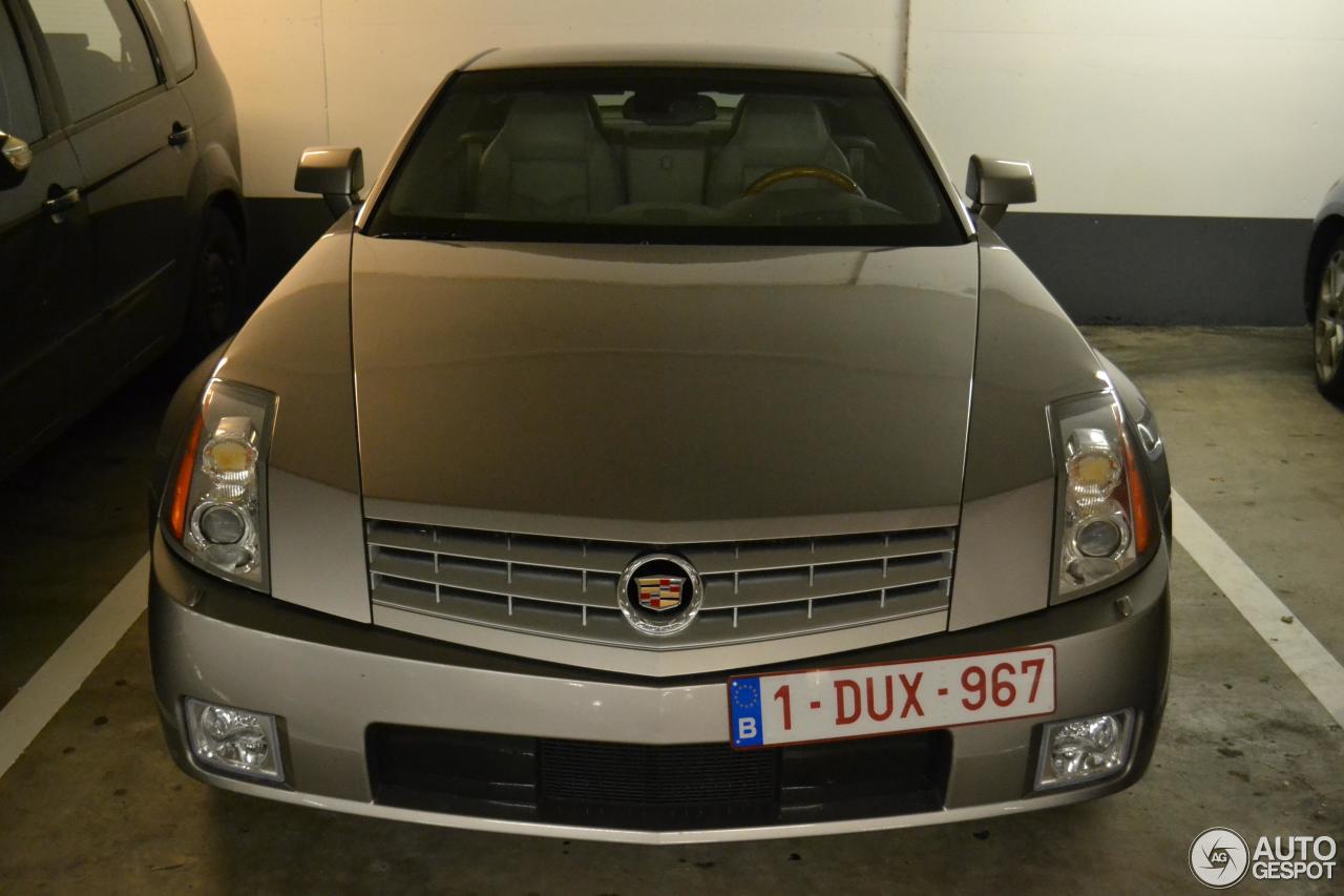 Cadillac XLR