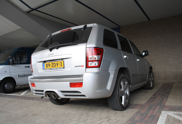 Jeep Grand Cherokee SRT-8 2005