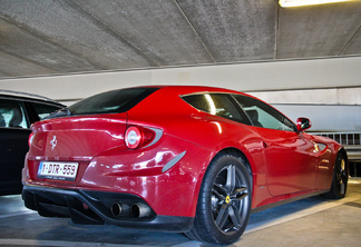 Ferrari FF