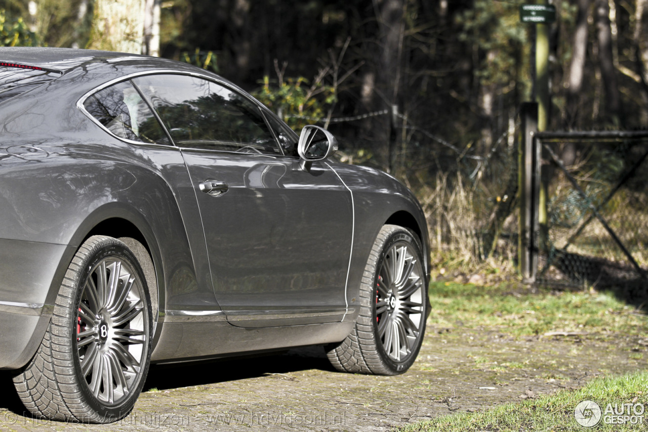 Bentley Continental GT V8