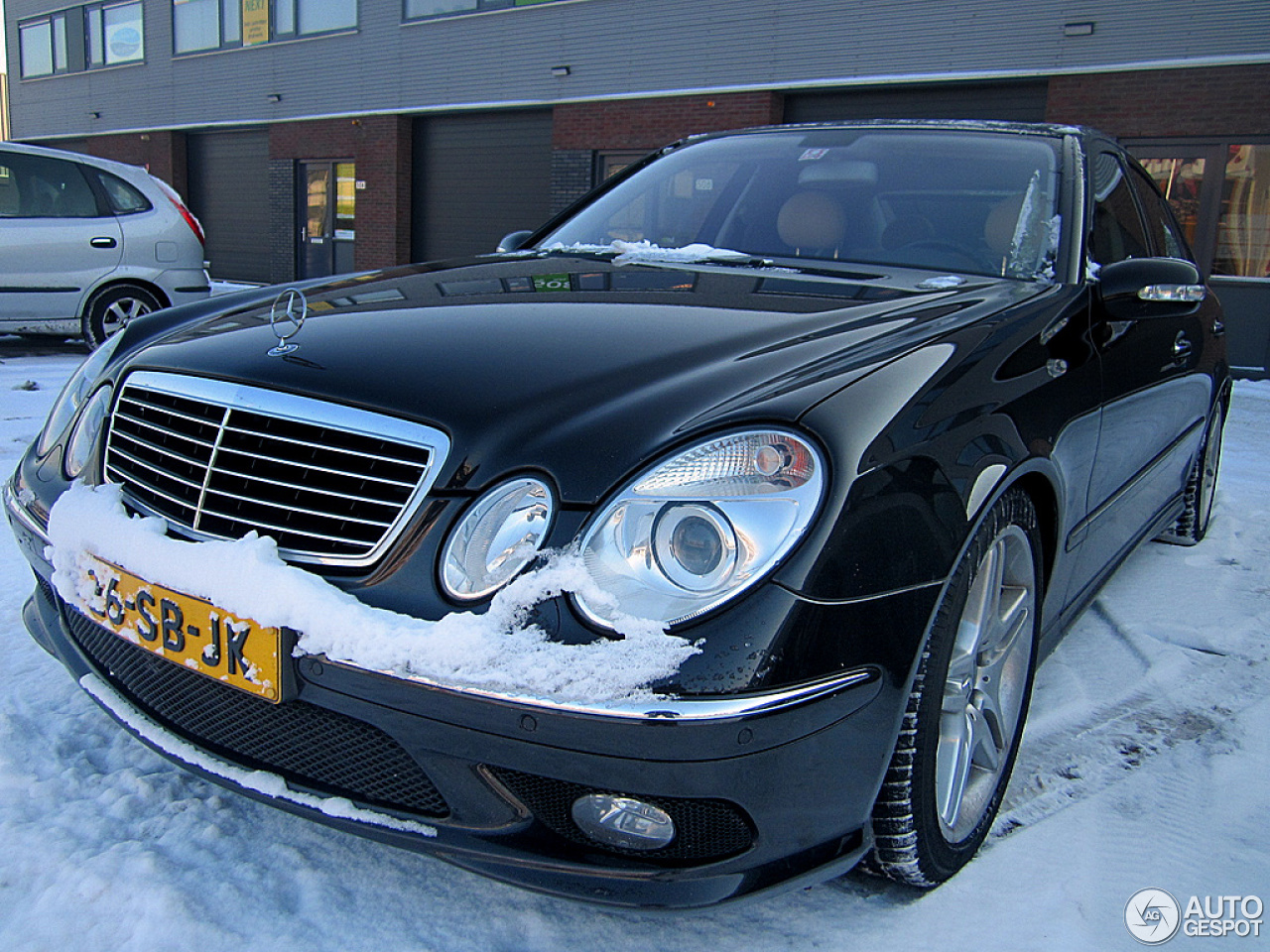 Mercedes-Benz E 55 AMG