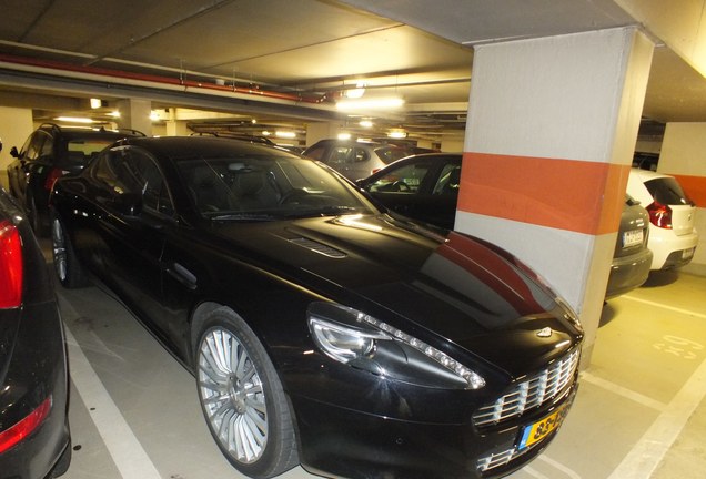 Aston Martin Rapide