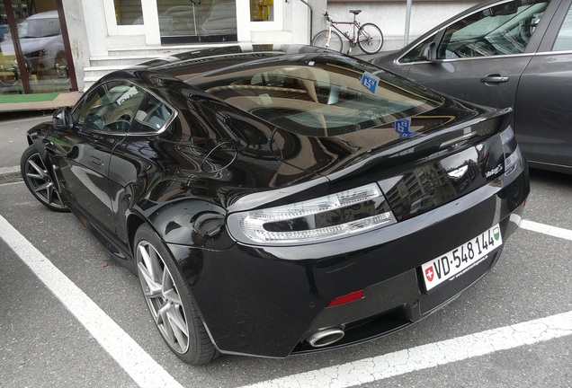 Aston Martin V8 Vantage S