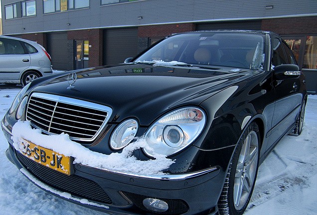 Mercedes-Benz E 55 AMG