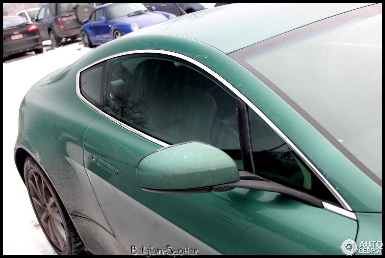 Aston Martin V8 Vantage