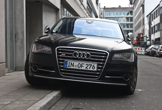 Audi S8 D4