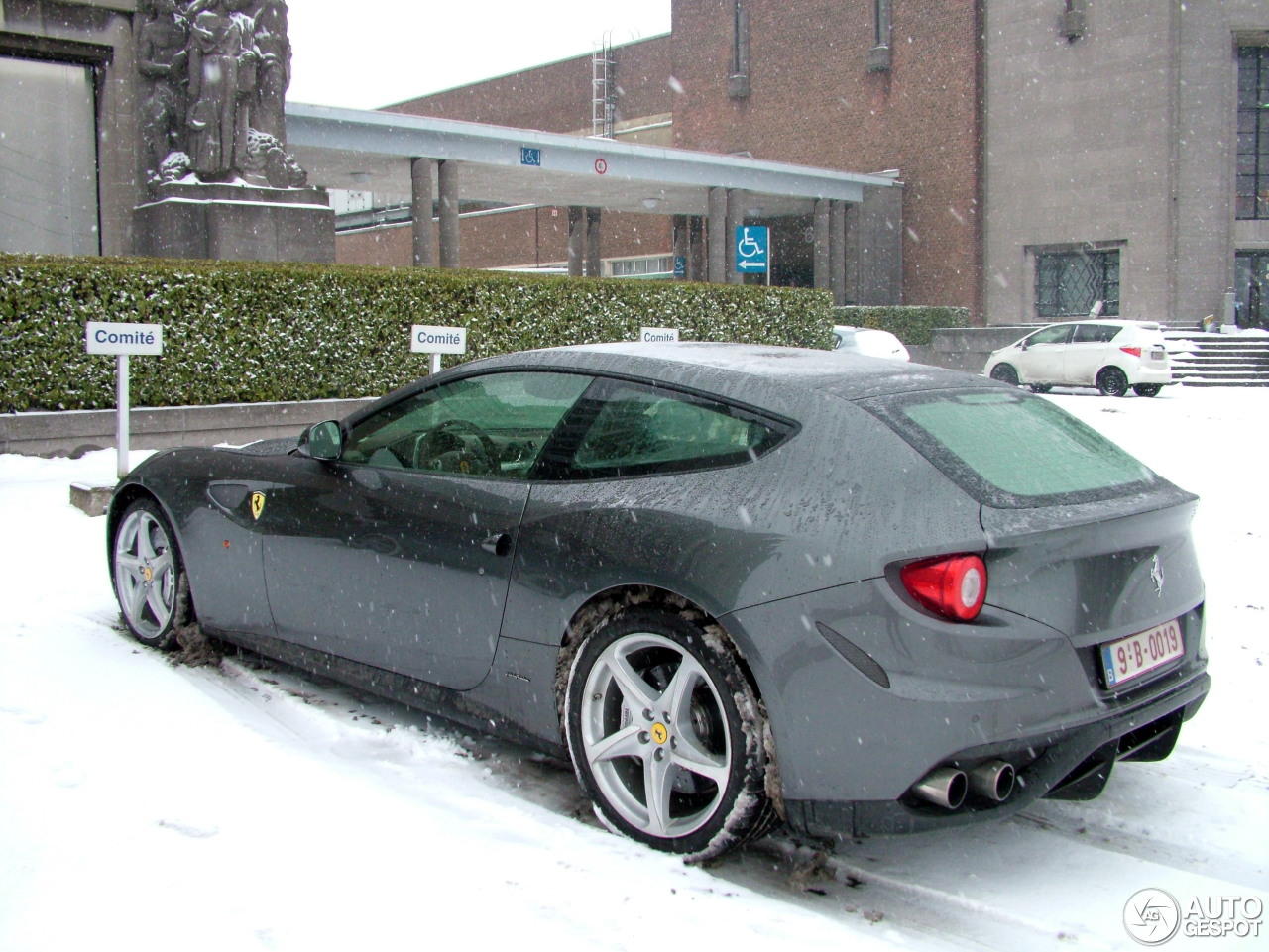 Ferrari FF