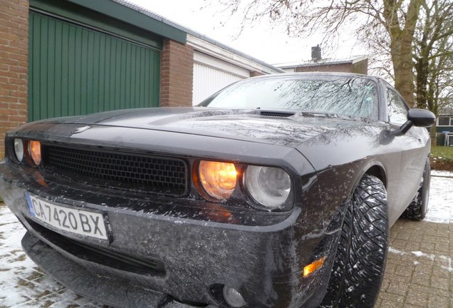 Dodge Challenger SRT-8 Hennessey HPE700