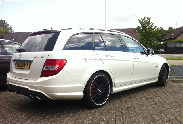 Mercedes-Benz C 63 AMG Estate 2012