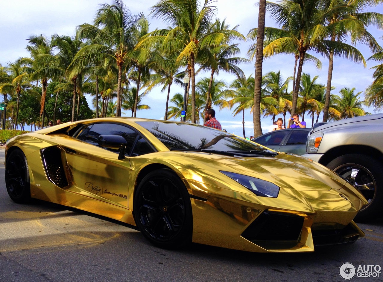 Lamborghini Aventador LP700-4