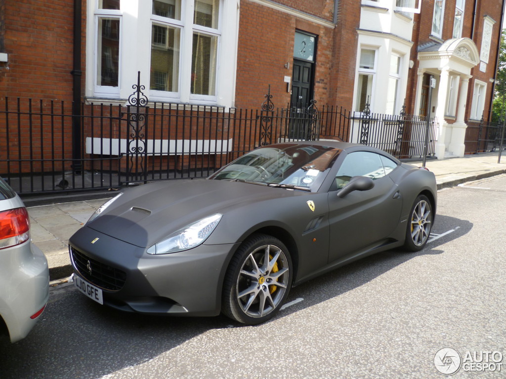 Ferrari California