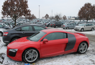 Audi R8