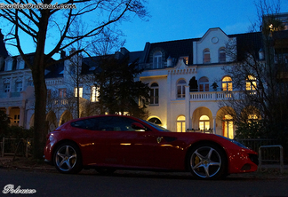 Ferrari FF