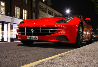 Ferrari FF