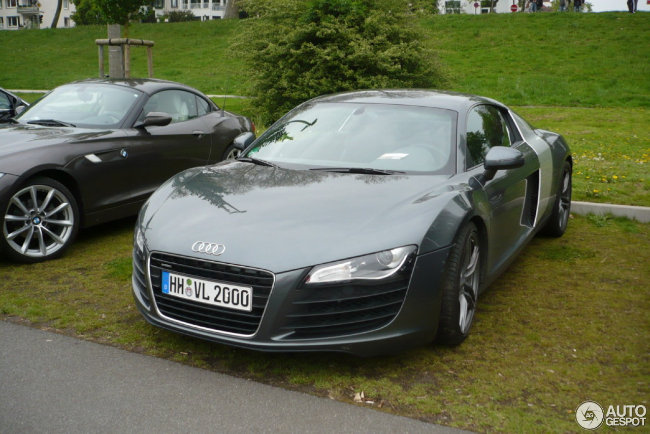 Audi R8