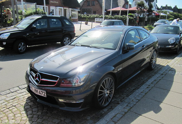 Mercedes-Benz C 63 AMG Coupé