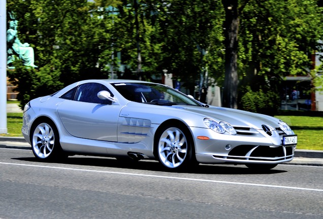 Mercedes-Benz SLR McLaren