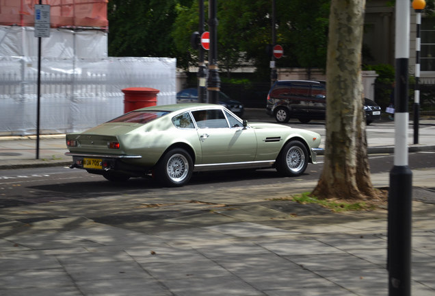 Aston Martin V8 Vantage 1977-1989