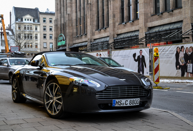 Aston Martin V8 Vantage Roadster