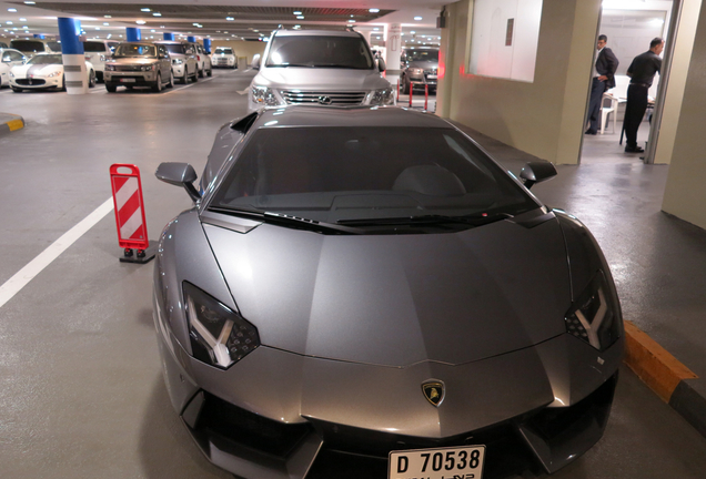 Lamborghini Aventador LP700-4