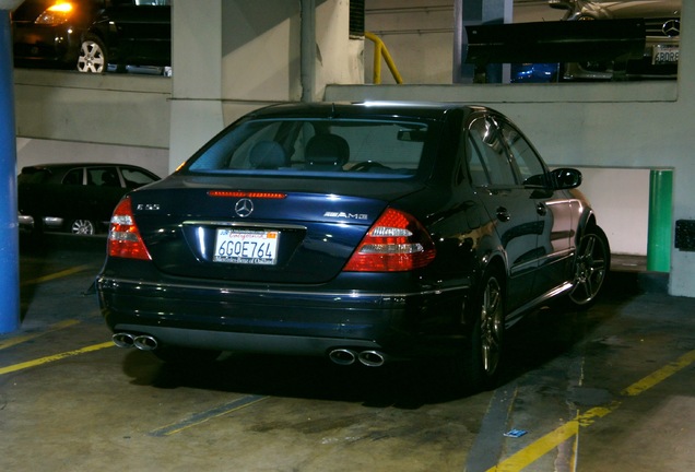 Mercedes-Benz E 55 AMG