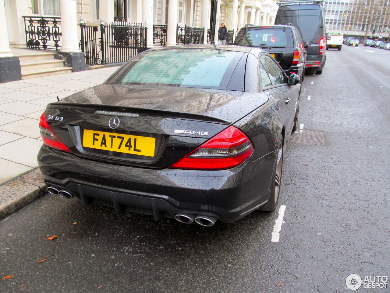 Mercedes-Benz SL 63 AMG