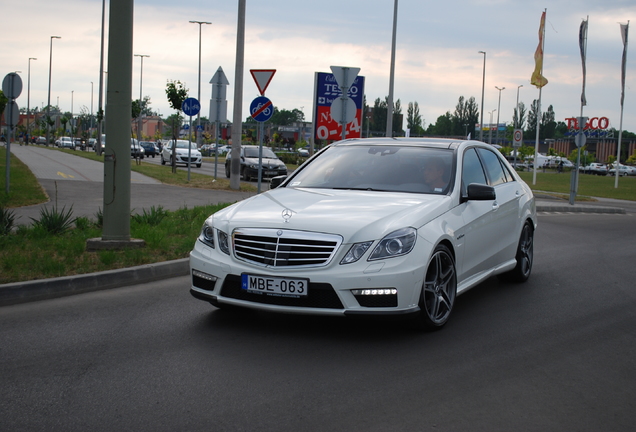 Mercedes-Benz E 63 AMG W212