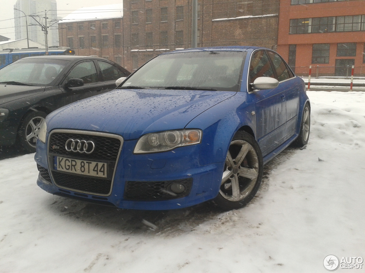 Audi RS4 Sedan