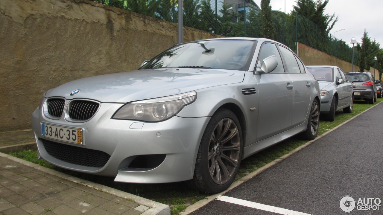 BMW M5 E60 2005