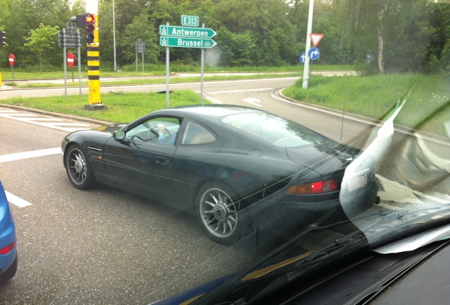 Aston Martin DB7