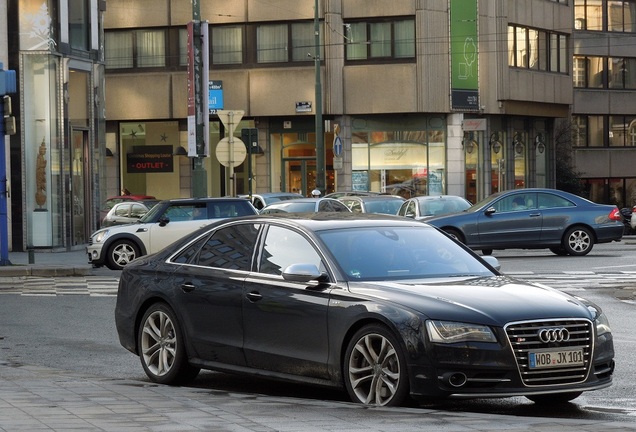 Audi S8 D4