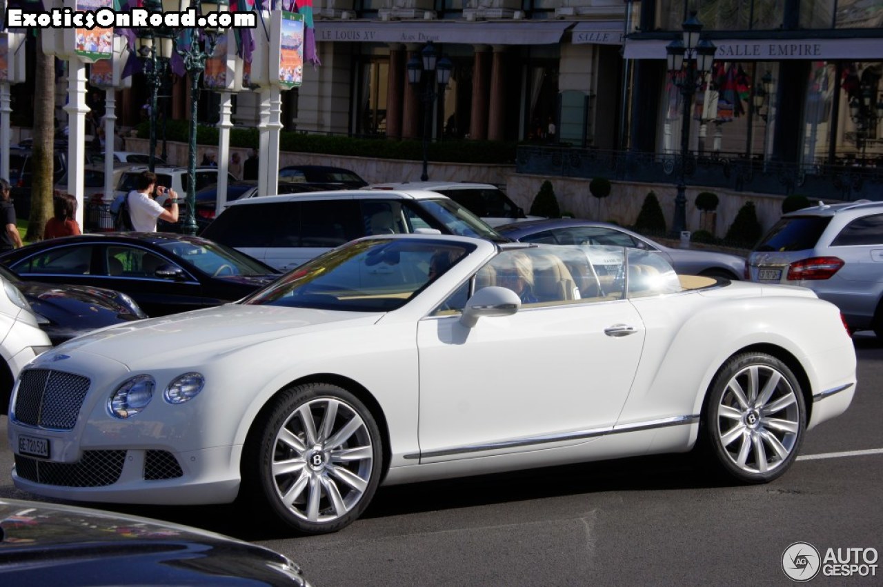 Bentley Continental GTC 2012