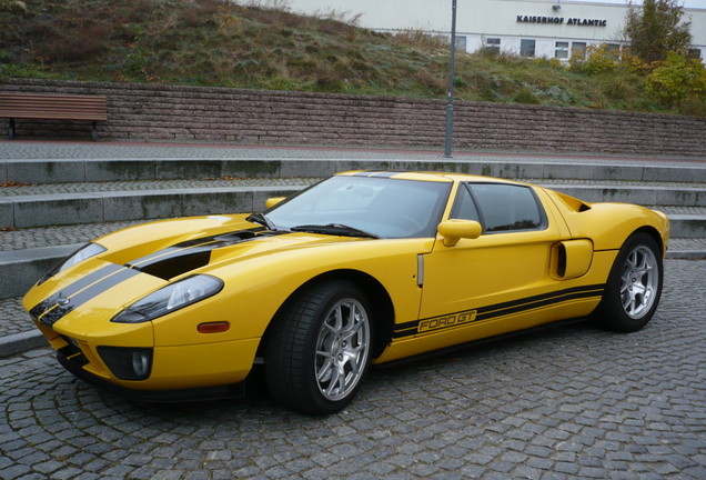 Ford GT