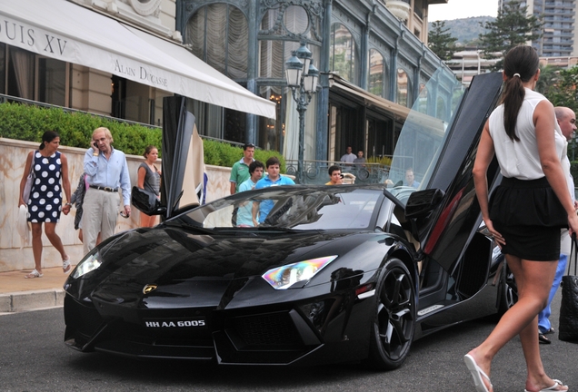 Lamborghini Aventador LP700-4