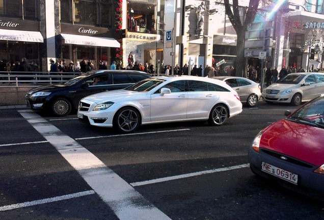 Mercedes-Benz CLS 63 AMG X218 Shooting Brake