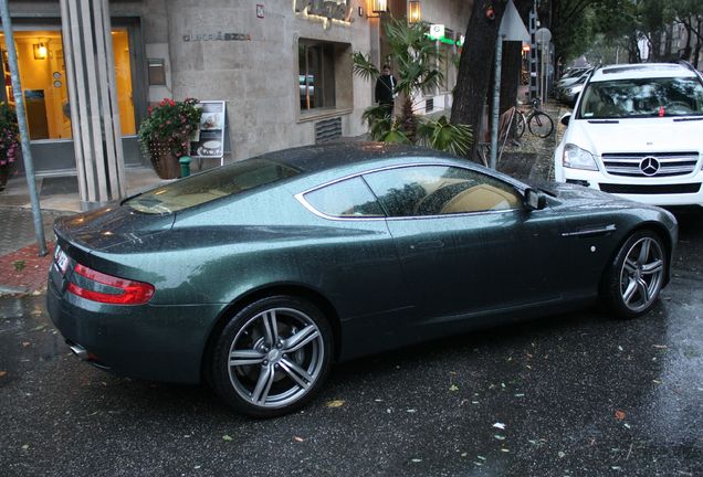 Aston Martin DB9