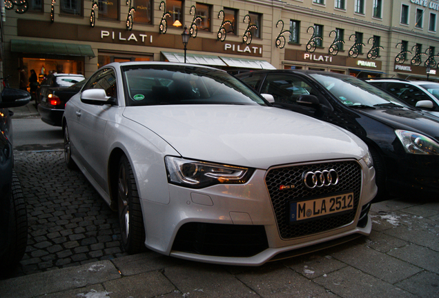 Audi RS5 B8 2012