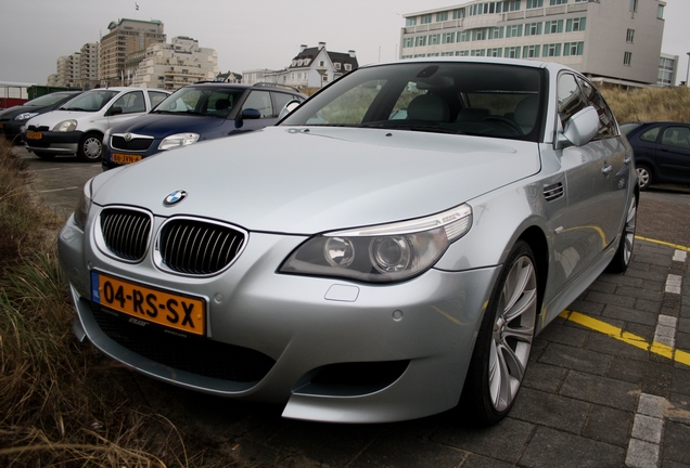 BMW M5 E60 2005