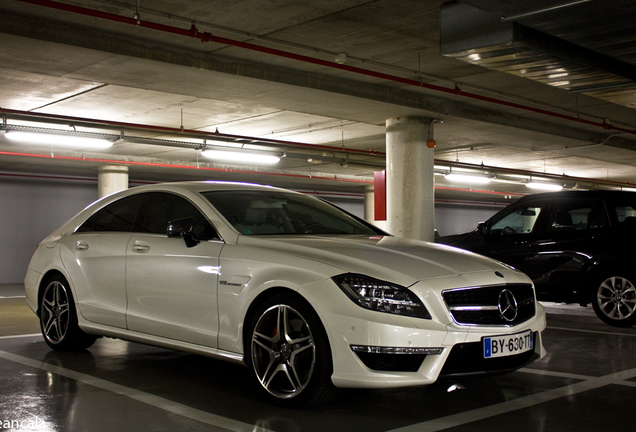 Mercedes-Benz CLS 63 AMG C218