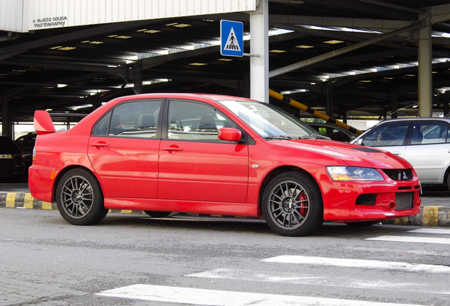 Mitsubishi Lancer Evolution IX