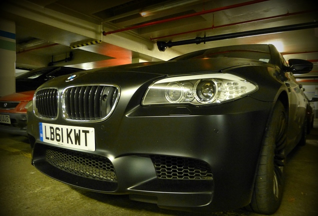 BMW M5 F10 2011