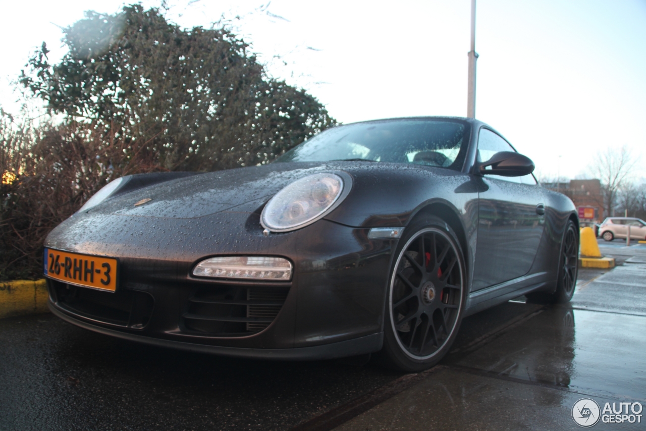 Porsche 997 Carrera GTS