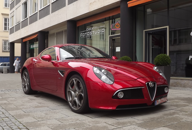 Alfa Romeo 8C Competizione