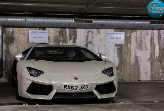 Lamborghini Aventador LP700-4