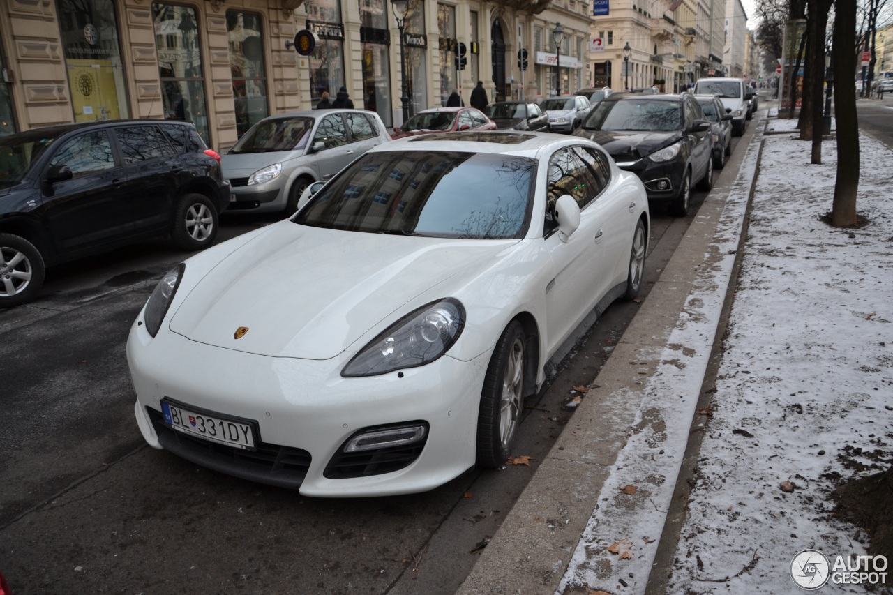 Porsche 970 Panamera GTS MkI