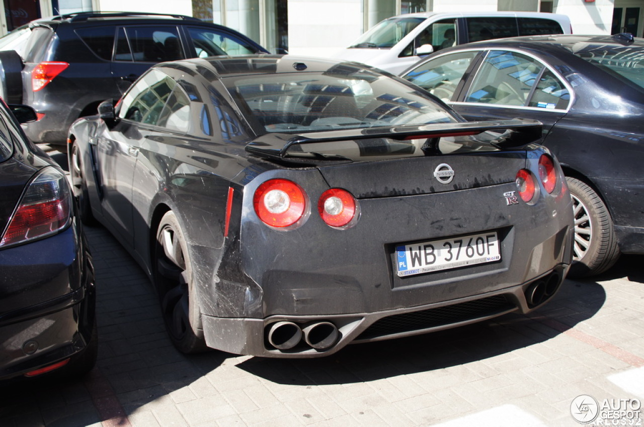 Nissan GT-R