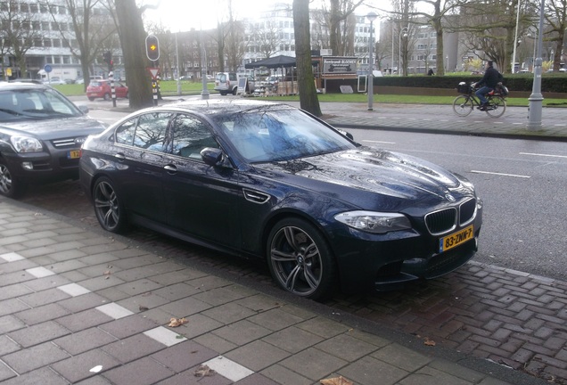 BMW M5 F10 2011