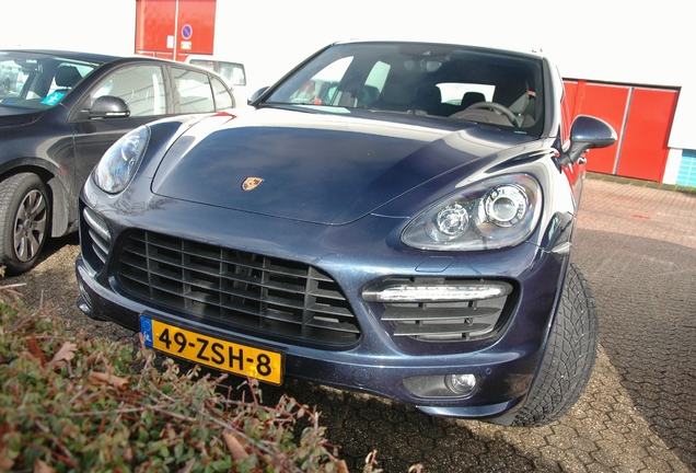 Porsche 958 Cayenne GTS