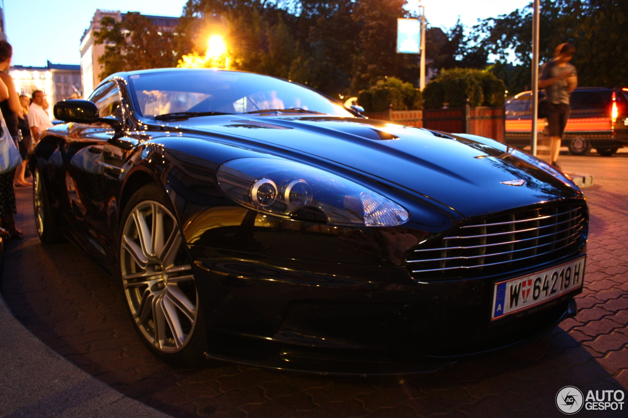 Aston Martin DBS