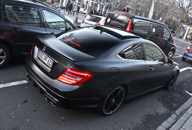 Mercedes-Benz C 63 AMG Coupé